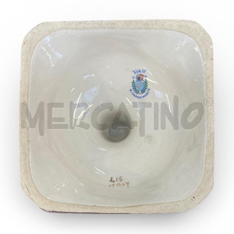 VASO CAPODIMONTE IN PORCELLANA STILE BAROCCO  | Mercatino dell'Usato Gallarate 5
