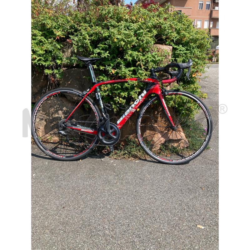 BICICLETTA BIANCHI RUOTE CAMPAGNOLO SHAMAL | Mercatino dell'Usato Gazzada schianno 1