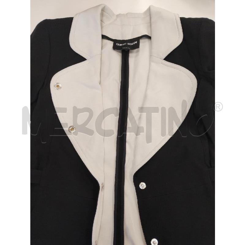 BLAZER DONNA GIORGIO ARMANI NERO COLLO BIANCO | Mercatino dell'Usato Gazzada schianno 4