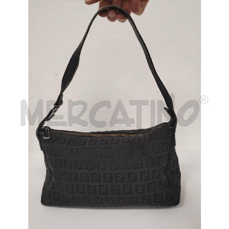 BORSA DONNA FENDI BAGUETTE NERA | Mercatino dell'Usato Gazzada schianno 1