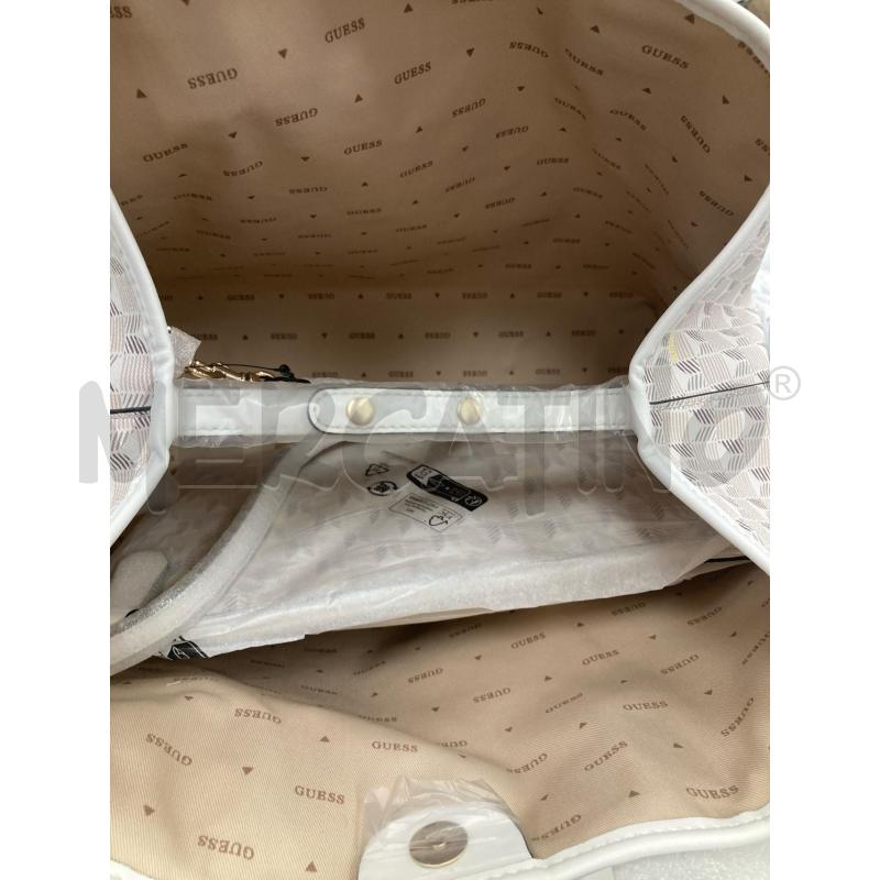 BORSA DONNA GUESS BIANCA LOGATA | Mercatino dell'Usato Gazzada schianno 4