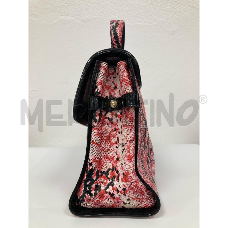 BORSA DONNA GUESS LUXE STAMPA PITONE ROSA | Mercatino dell'Usato Gazzada schianno 2