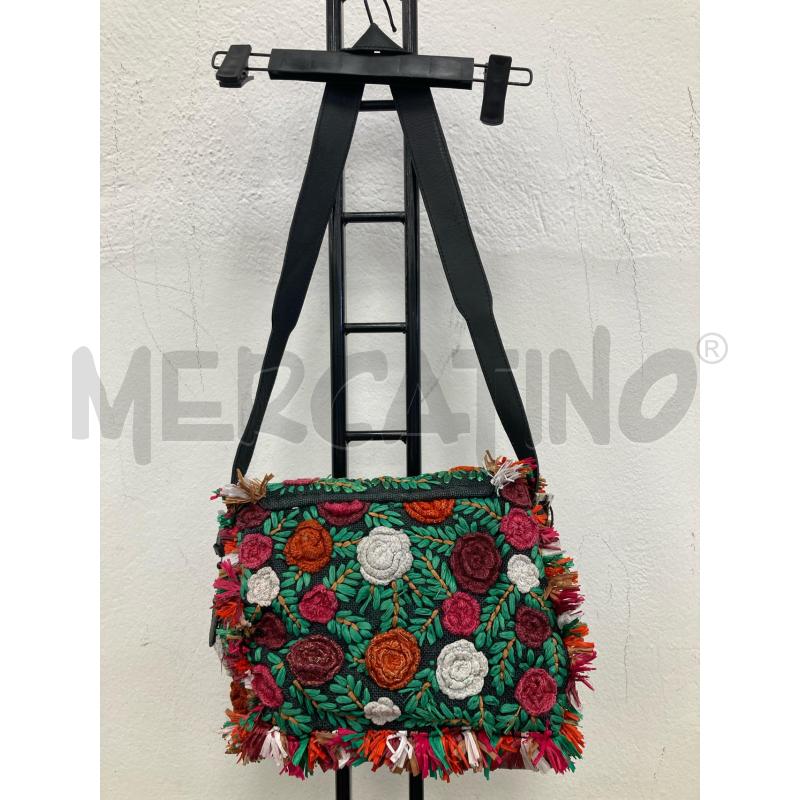 BORSA DONNA IBBAN TESSUTO NERO ROSE RICAMATE CARTA  | Mercatino dell'Usato Gazzada schianno 2