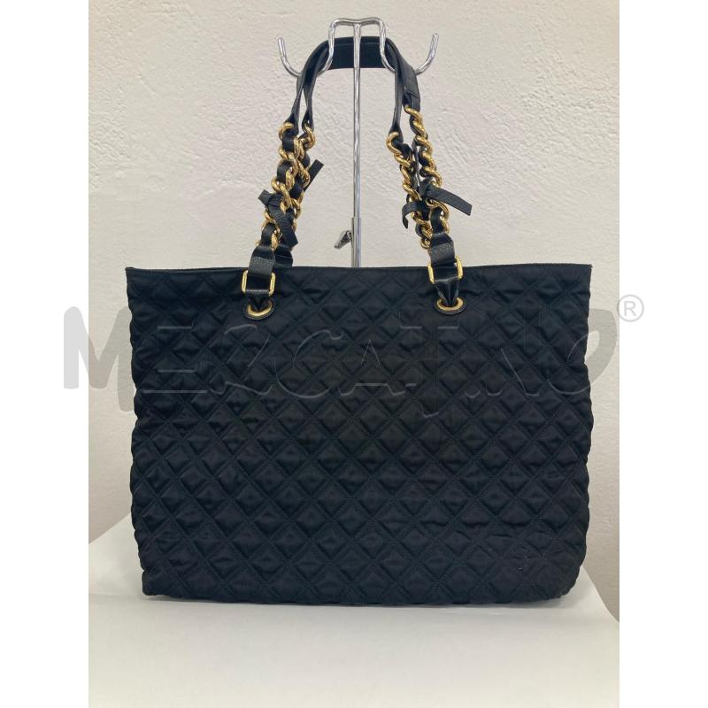 BORSA DONNA MARC JACOBS TRAPUNTATA NERA MANICI CATENA DORATA | Mercatino dell'Usato Gazzada schianno 2