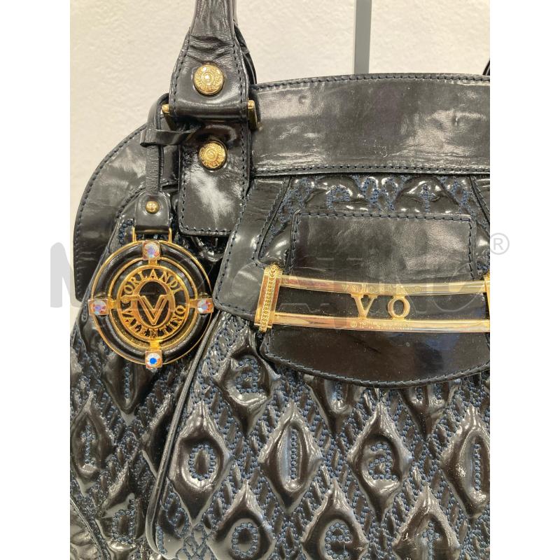 BORSA DONNA VALENTINO ORLANDI NERA VERNICE CUCITURE BLU | Mercatino dell'Usato Gazzada schianno 2