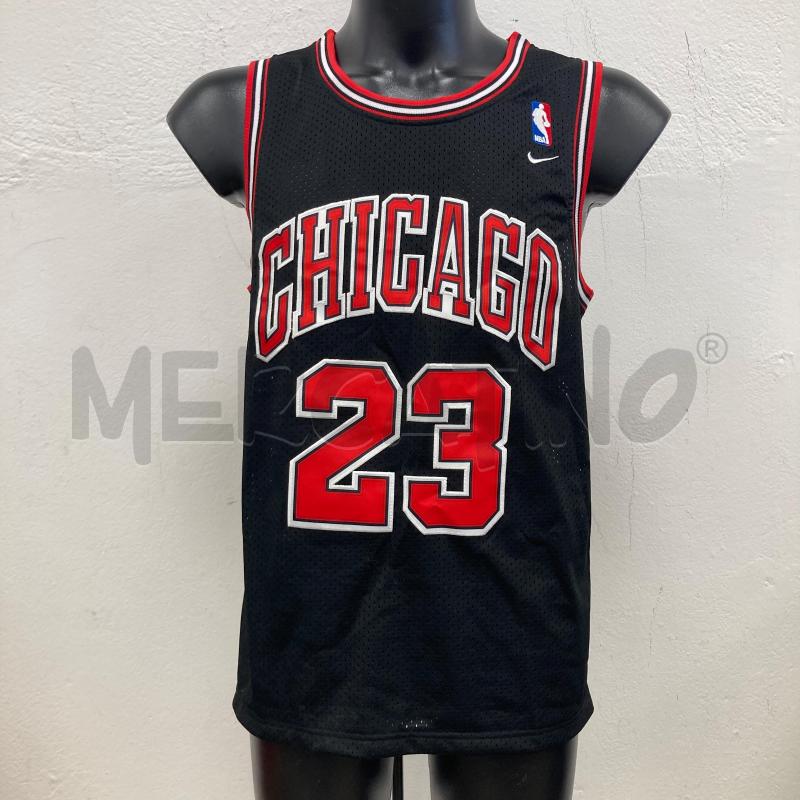 CANOTTA UOMO NIKE CHICAGO NERA ROSSA | Mercatino dell'Usato Gazzada schianno 1