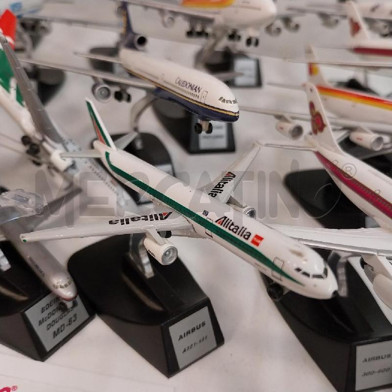 COLLEZIONE 40 AEREOPLANI CON FASCICOLI | Mercatino dell'Usato Gazzada schianno 4