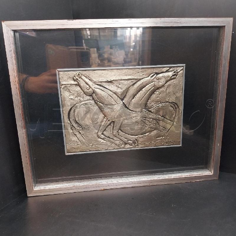 CORNICE CON BASSORILLIEVO CASSINARI CAVALLI 23X15 | Mercatino dell'Usato Gazzada schianno 1