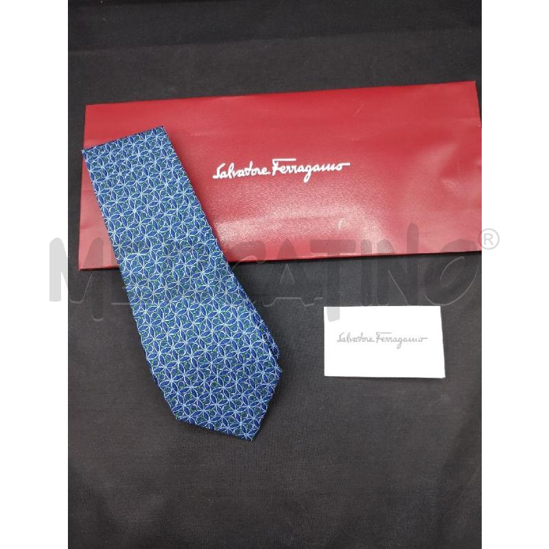 CRAVATTA SALVATORE FERRAGAMO FANTASIA BLU | Mercatino dell'Usato Gazzada schianno 1