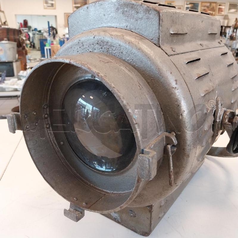 FARO TEATRALE D'EPOCA DA ESPOSIZIONE | Mercatino dell'Usato Gazzada schianno 4