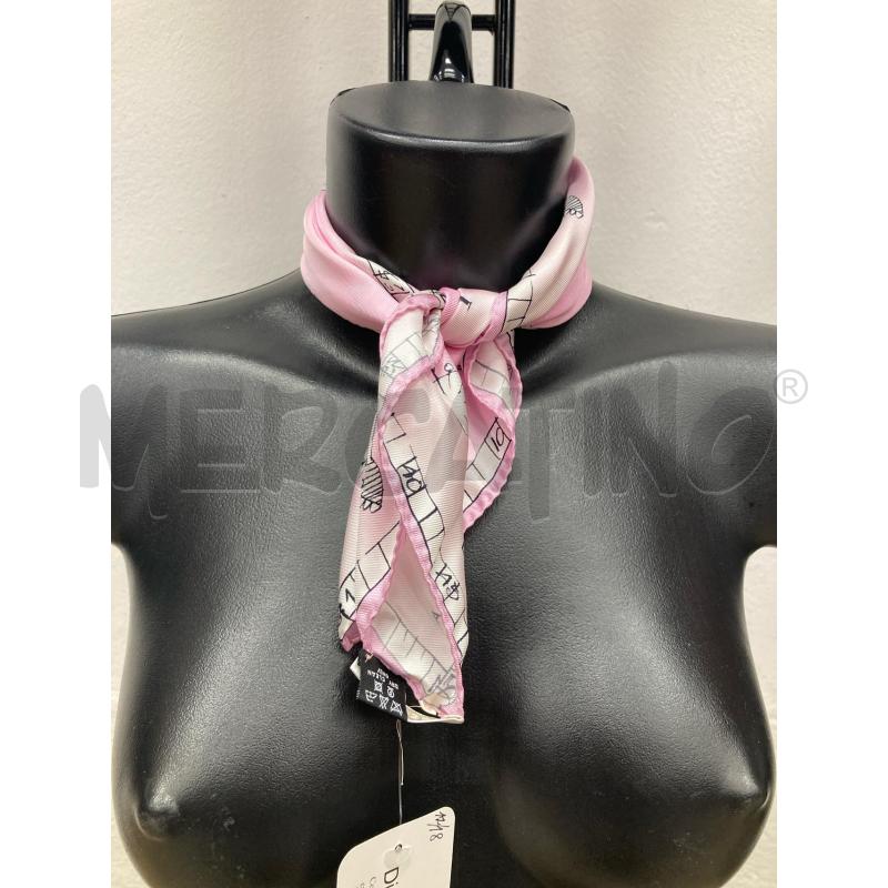 FOULARD ESCADA ROSA ABITI SCARPE | Mercatino dell'Usato Gazzada schianno 4