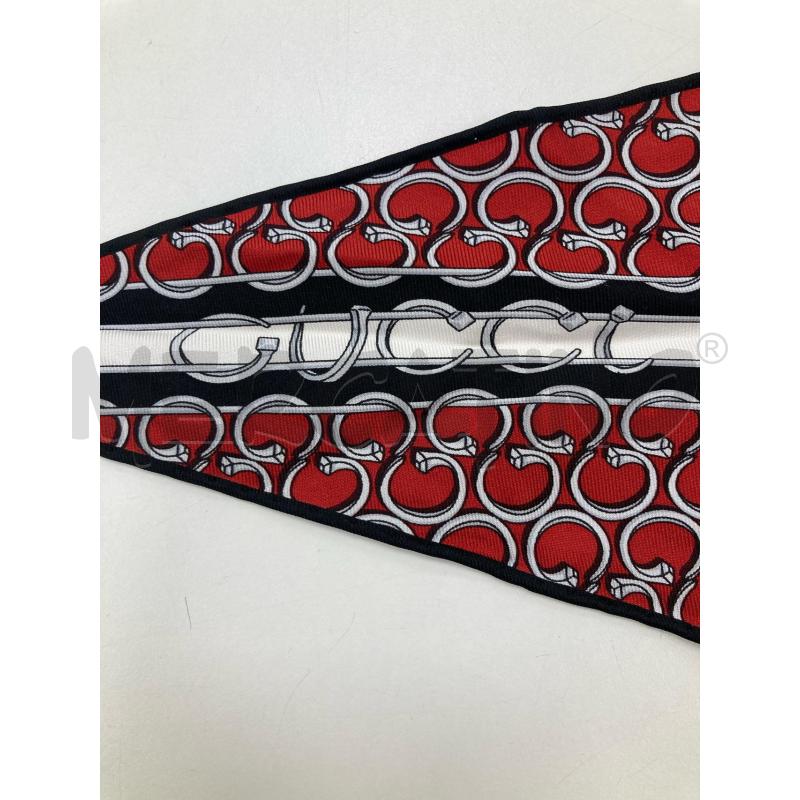 FOULARD GUCCI ROSSO LOGATO CARTELLINO | Mercatino dell'Usato Gazzada schianno 2