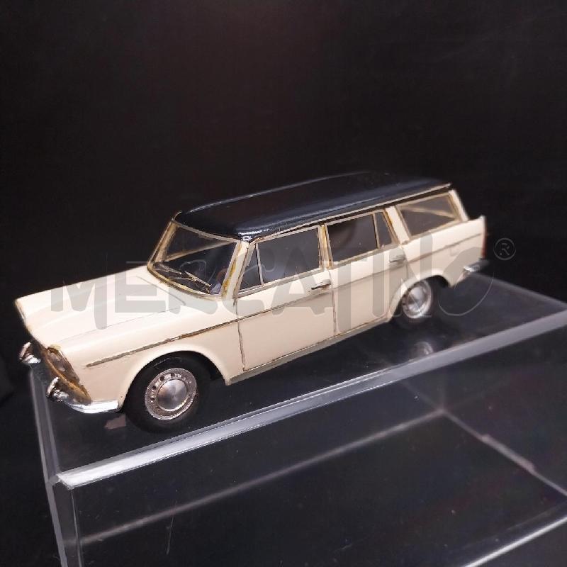 GAMA FIAT 2300 FAMILIARE BICOLORE | Mercatino dell'Usato Gazzada schianno 1