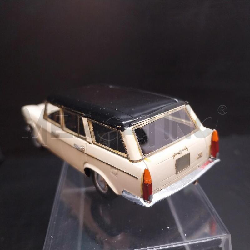 GAMA FIAT 2300 FAMILIARE BICOLORE | Mercatino dell'Usato Gazzada schianno 3