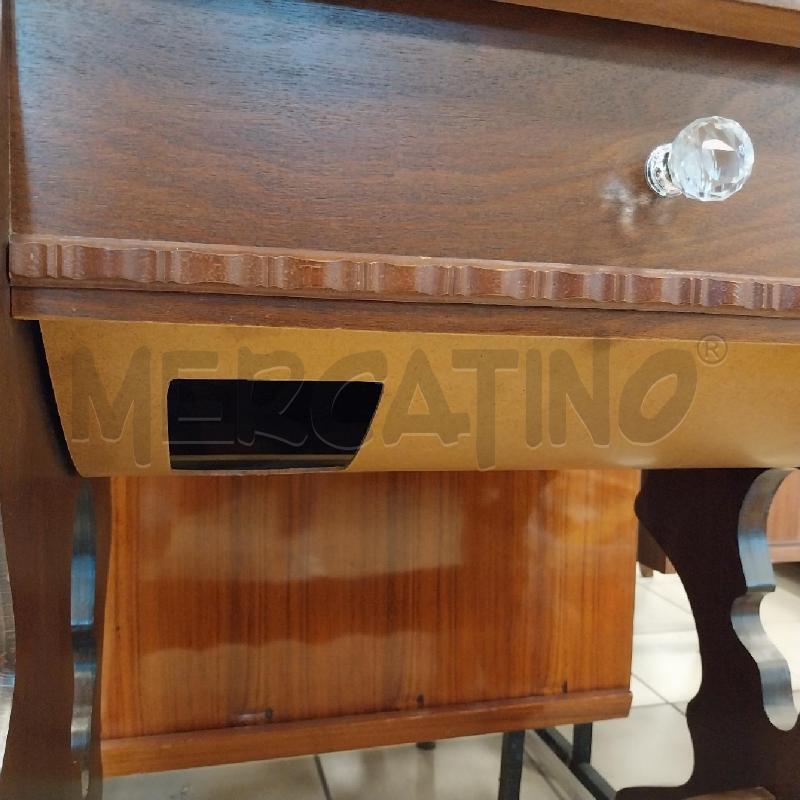 MACCHINA CUCIRE SINGER CON TAVOLINO  | Mercatino dell'Usato Gazzada schianno 4