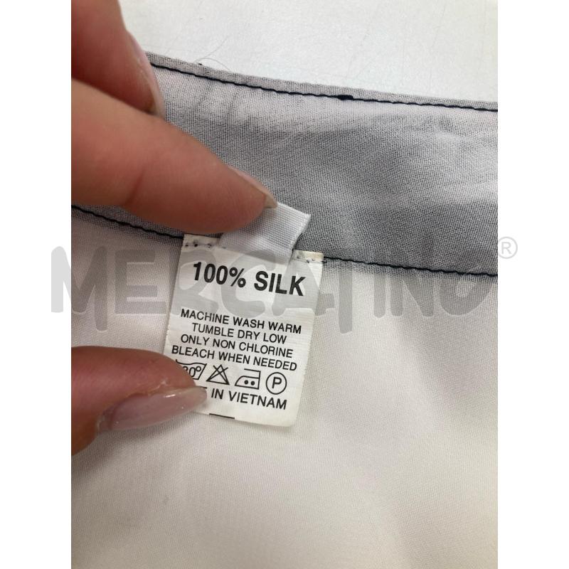 MAGLIA DONNA SETA BIANCA CINTURA NERA SOTTO FIORATO | Mercatino dell'Usato Gazzada schianno 3