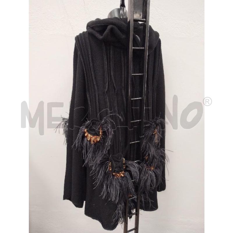 MANTELLA DONNA HUGO BOSS LANA NERA PIUME | Mercatino dell'Usato Gazzada schianno 4