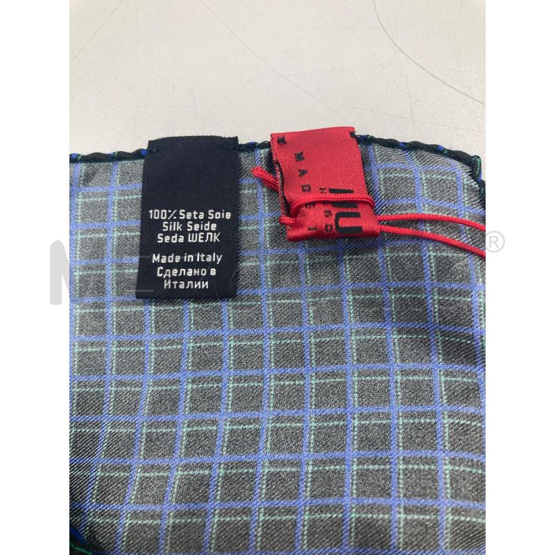 POCHETTE HUGO BOSS SETA BLU RIGHE VERDI | Mercatino dell'Usato Gazzada schianno 3