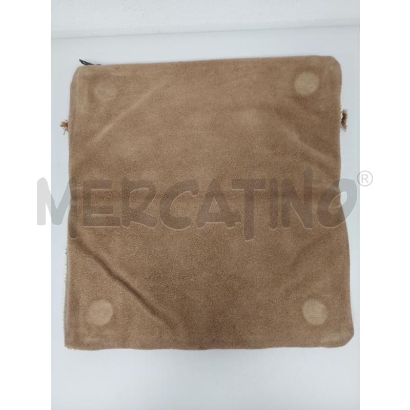 POCHETTE IBBAN CAMMELLO PERLINE POM POM SPECCHI  | Mercatino dell'Usato Gazzada schianno 3