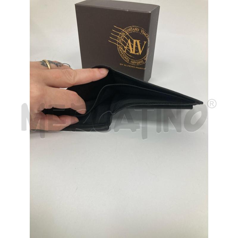 PORTA FOGLIO BY ALVIERO MARTINI PELLE NERO CARTELLINO | Mercatino dell'Usato Gazzada schianno 5