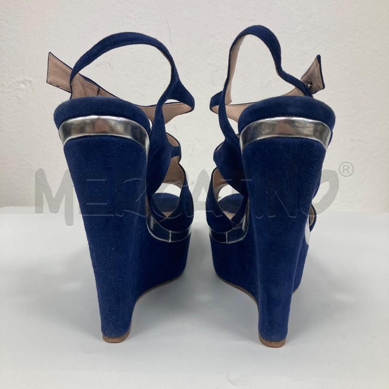 SANDALI DONNA MIUMIU BLU | Mercatino dell'Usato Gazzada schianno 3