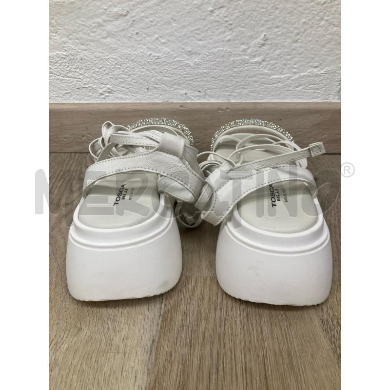 SANDALI DONNA TOSCA BLU PELLE BIANCHI FASCIA BRILLANTINI | Mercatino dell'Usato Gazzada schianno 2