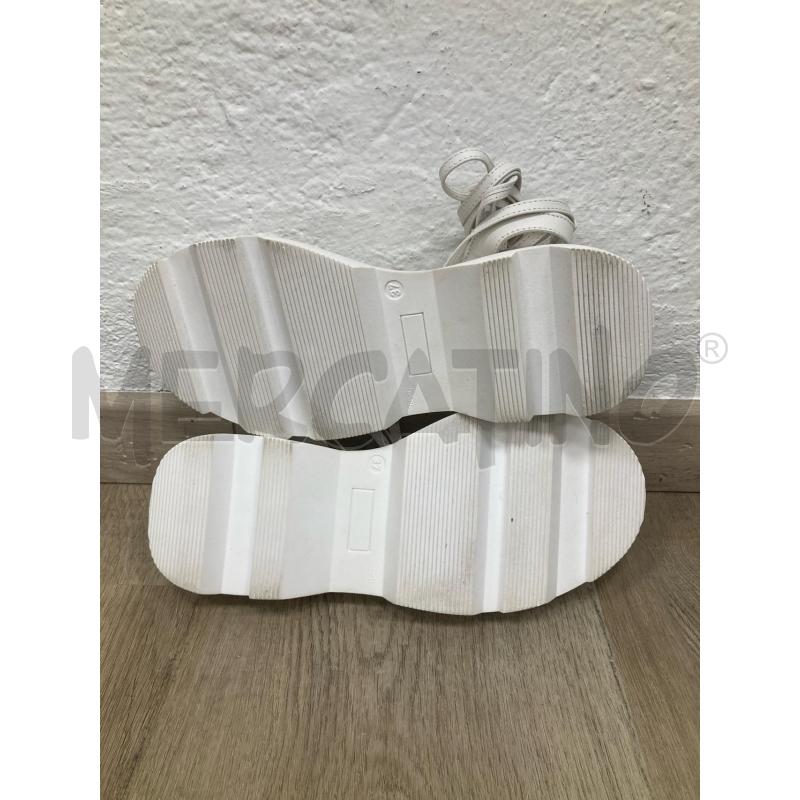 SANDALI DONNA TOSCA BLU PELLE BIANCHI FASCIA BRILLANTINI | Mercatino dell'Usato Gazzada schianno 3