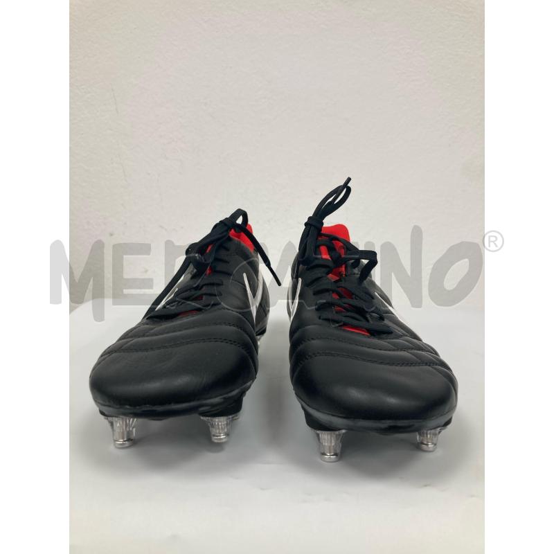 SCARPE DONNA DA CALCIO NIKE NERE INTERNO ROSSO | Mercatino dell'Usato Gazzada schianno 2