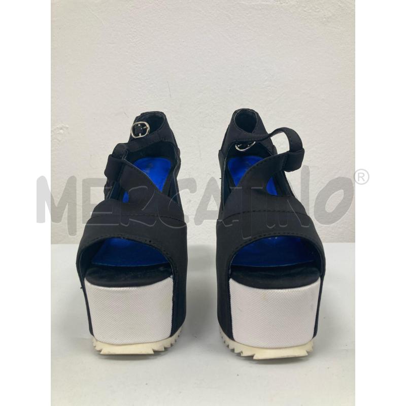 SCARPE DONNA JEFFREY CAMPBELLS NERE BIANCHE | Mercatino dell'Usato Gazzada schianno 2
