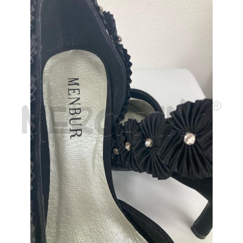 SCARPE DONNA MENBUR NERE FIORELLINI LATERALI | Mercatino dell'Usato Gazzada schianno 4