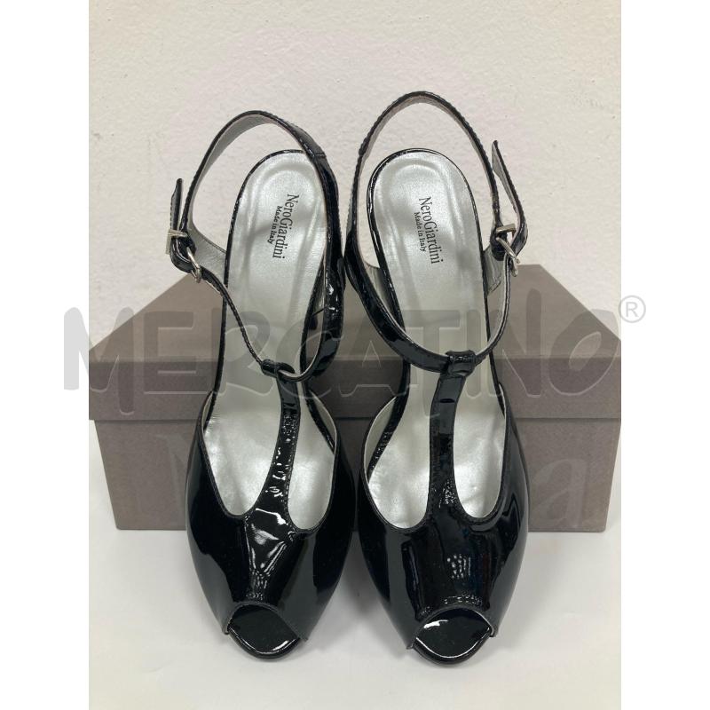 SCARPE DONNA NERO GIARDINI NERO VERNICE PUNTA APERTA | Mercatino dell'Usato Gazzada schianno 2