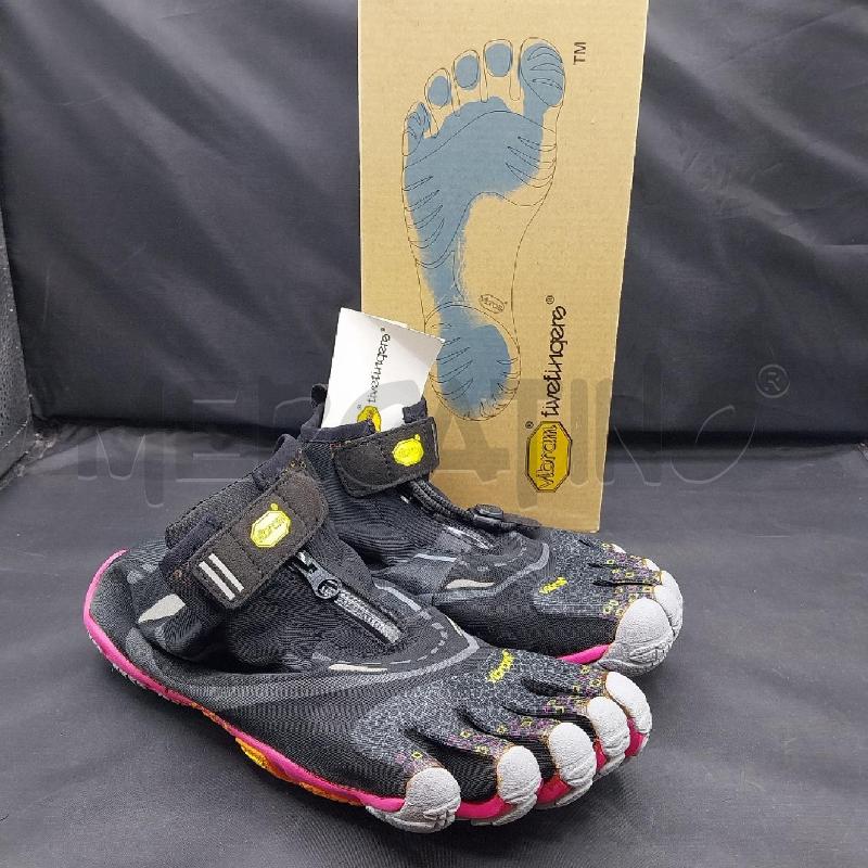 SCARPE DONNA VIBRAM DITA NERO | Mercatino dell'Usato Gazzada schianno 1