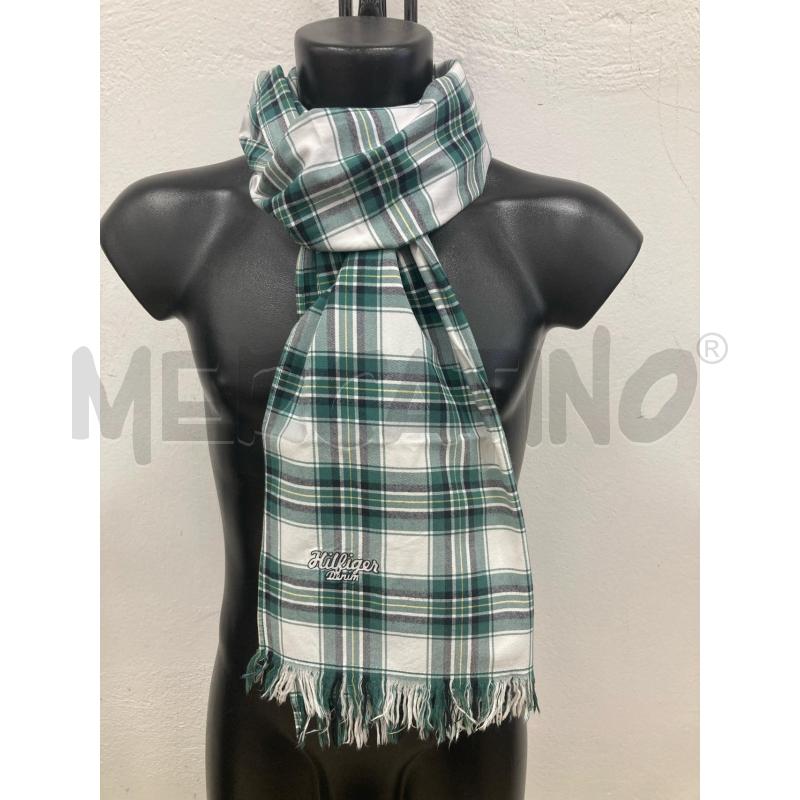 SCIARPA UOMO HILFIGER DENIM CHECK BIANCO VERDE | Mercatino dell'Usato Gazzada schianno 1