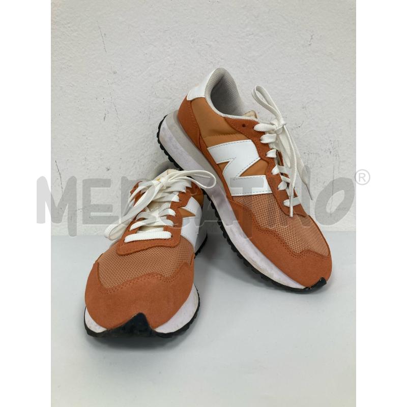 SNEAKERS DONNA NEW BALANCE ARANCIONI  | Mercatino dell'Usato Gazzada schianno 1