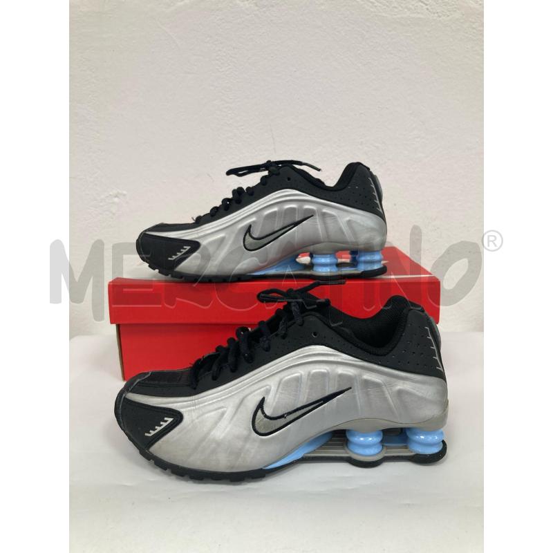SNEAKERS DONNA NIKE SHOX R4 SE NERE GRIGIE | Mercatino dell'Usato Gazzada schianno 1