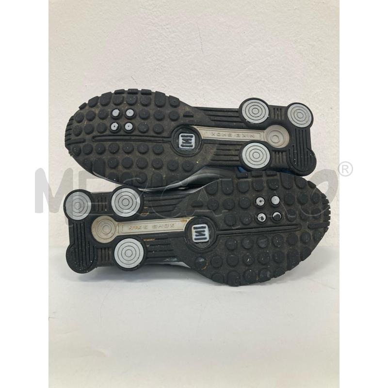 SNEAKERS DONNA NIKE SHOX R4 SE NERE GRIGIE | Mercatino dell'Usato Gazzada schianno 4