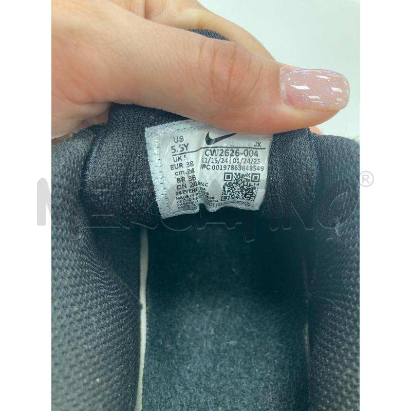 SNEAKERS DONNA NIKE SHOX R4 SE NERE GRIGIE | Mercatino dell'Usato Gazzada schianno 5