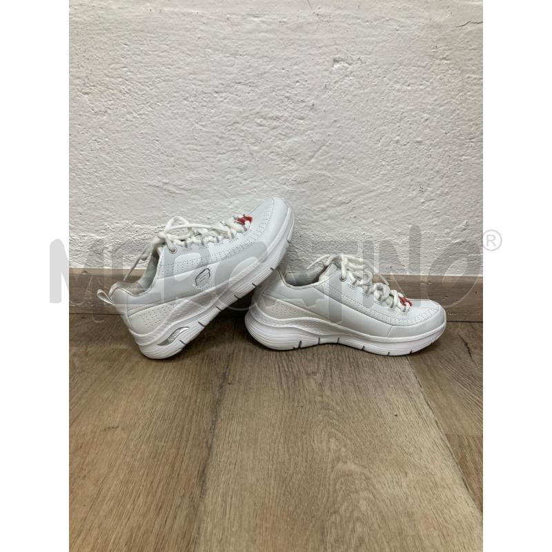 SNEAKERS DONNA SKECHERS BIANCHE | Mercatino dell'Usato Gazzada schianno 1