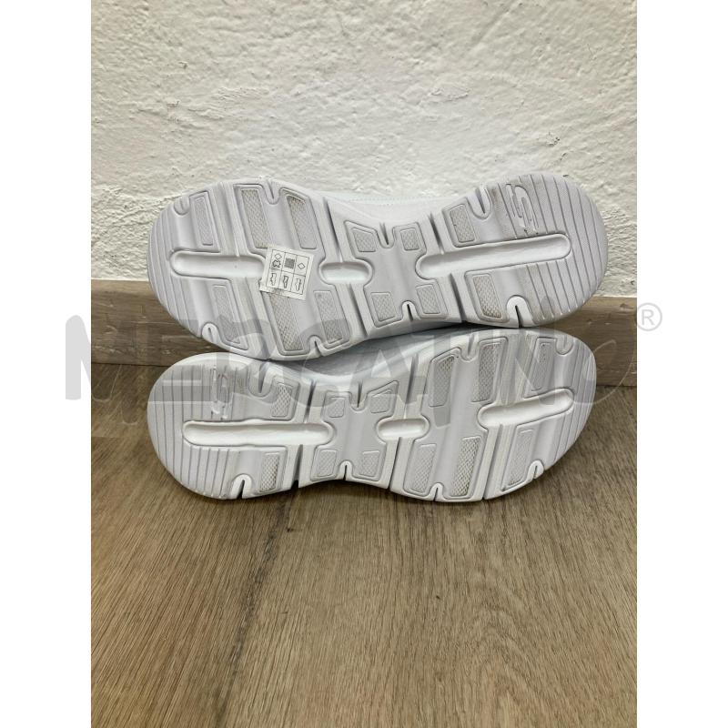 SNEAKERS DONNA SKECHERS BIANCHE | Mercatino dell'Usato Gazzada schianno 4