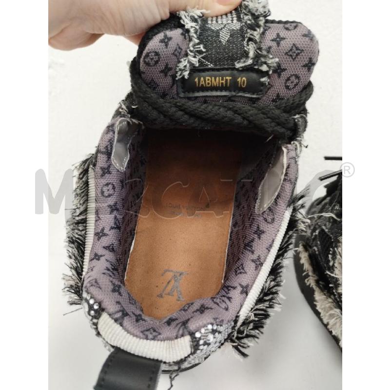 SNEAKERS LOUIS VUITTON SKATE TRAINER NERO SWAROVSKI MONOGRAM  | Mercatino dell'Usato Gazzada schianno 4