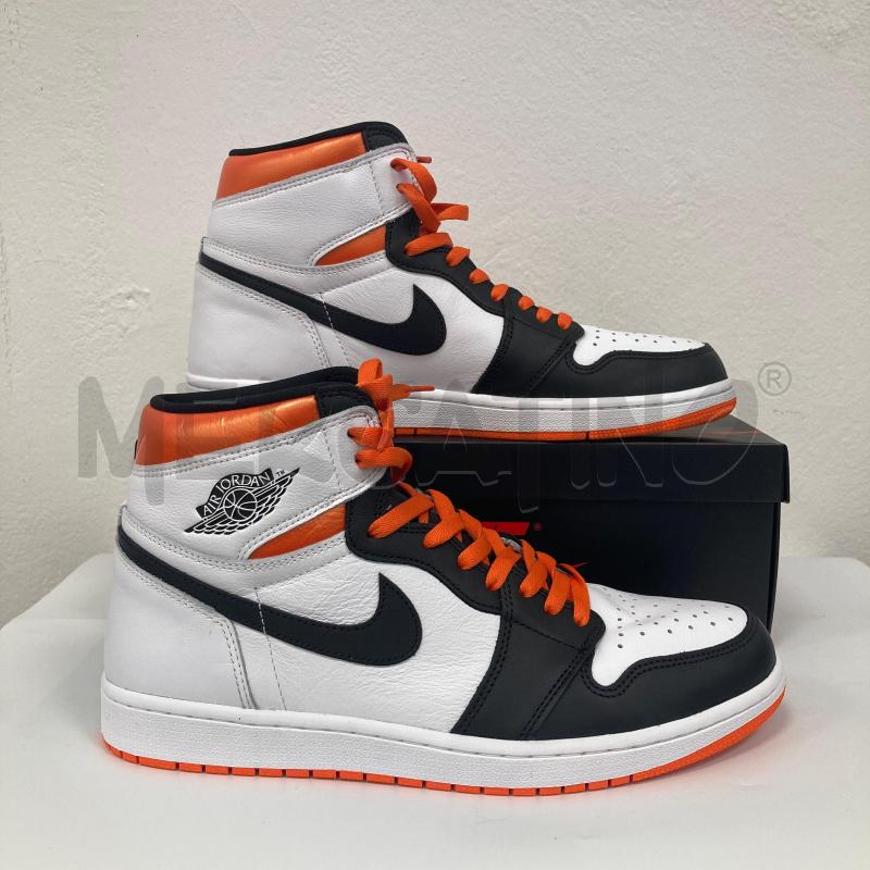 SNEAKERS UOMO JORDAN NIKE BIANCHE ARANCIO | Mercatino dell'Usato Gazzada schianno 1