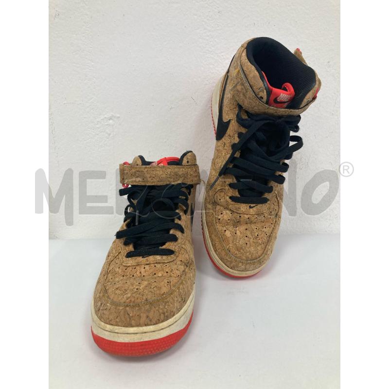 SNEAKERS UOMO NIKE SUGHERO | Mercatino dell'Usato Gazzada schianno 1