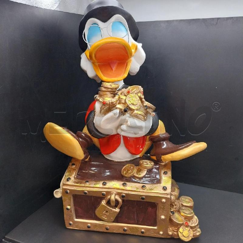 STATUETTA DISNEY ZIO PAPERONE CON FORZIERE  | Mercatino dell'Usato Gazzada schianno 1