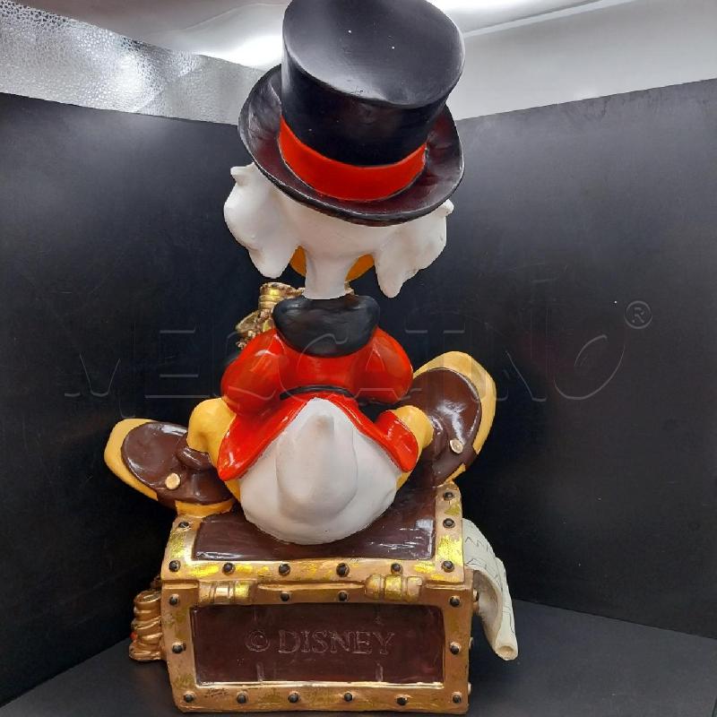 STATUETTA DISNEY ZIO PAPERONE CON FORZIERE  | Mercatino dell'Usato Gazzada schianno 3
