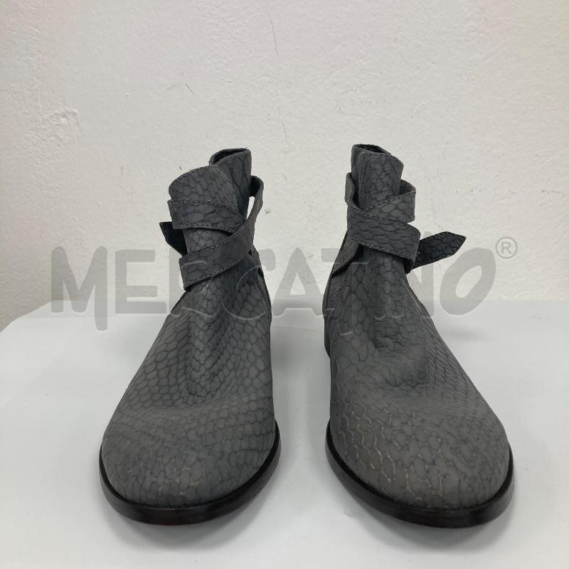 STIVALI UOMO EMPORIO ARMANI GRIGIO | Mercatino dell'Usato Gazzada schianno 2