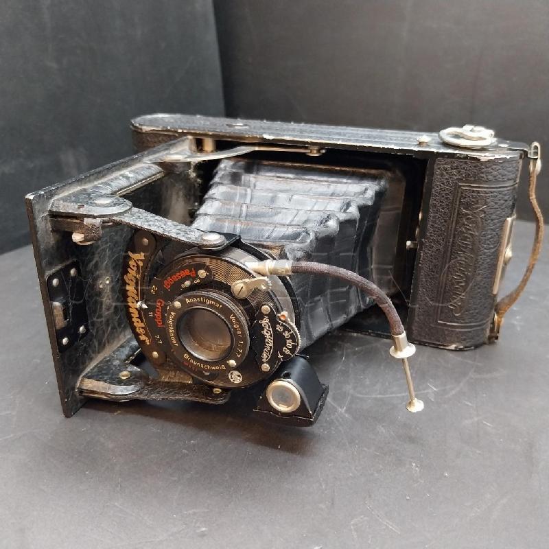 VOIGTLANDER MACCHINA FOTOGRAFICA A SOFFIETTO D'EPOCA  | Mercatino dell'Usato Gazzada schianno 5