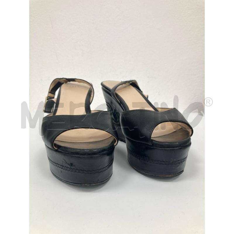 ZEPPA VERSACE NERA RICAMI CHIUSURA DORATA | Mercatino dell'Usato Gazzada schianno 1