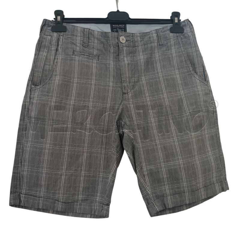 PANTALONCINO UOMO GRIGIO WOOLRICH | Mercatino dell'Usato Verbania 1