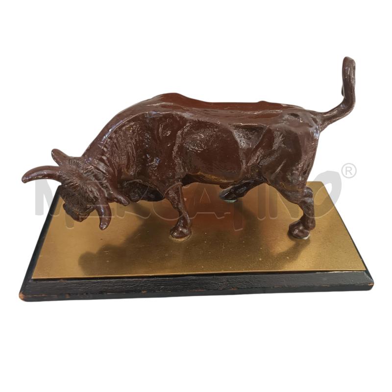 SCULTURA TORO | Mercatino dell'Usato Verbania 2