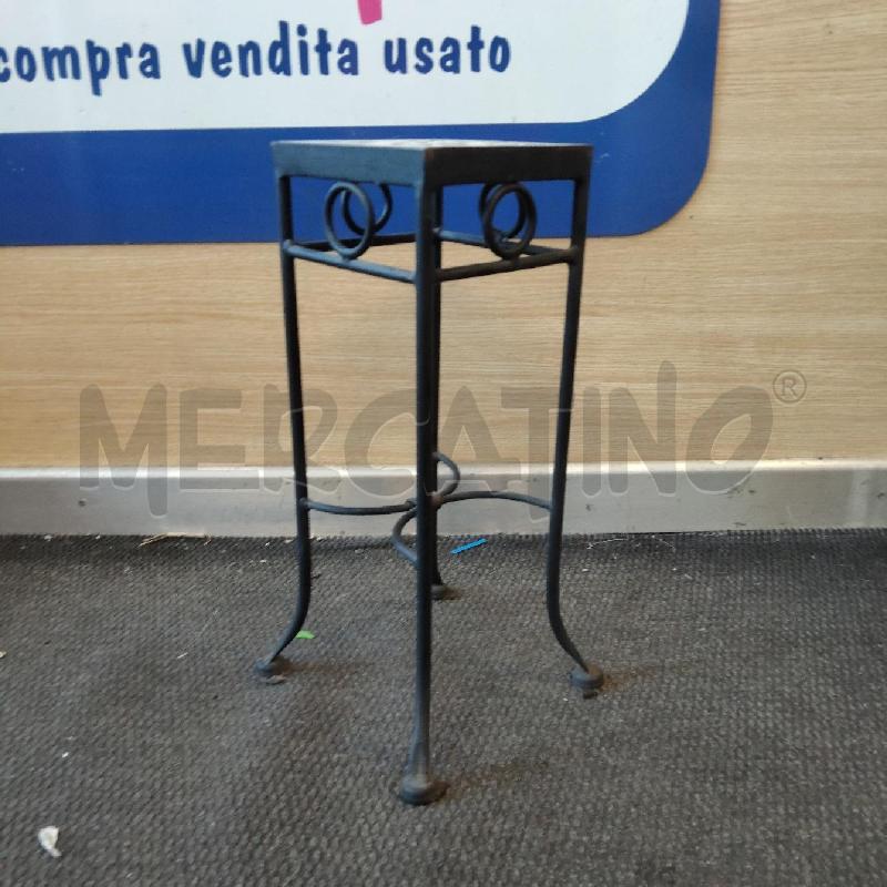ALZATA PER PIANTA PIASTRELLA PANNA AZZURRA NERA | Mercatino dell'Usato Domodossola 3